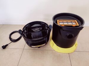 Kärcher AD 4 Premium Aschesauger mit abmontiertem Deckel