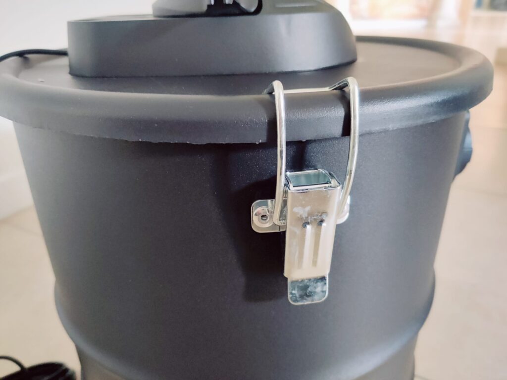 Sellnet SN2018 Aschesauger Behälterklemme