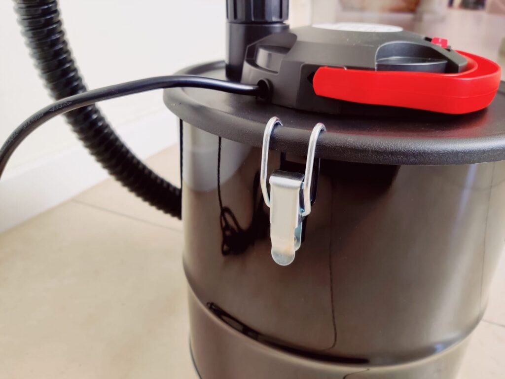 Navaris Aschesauger Behälterklemme