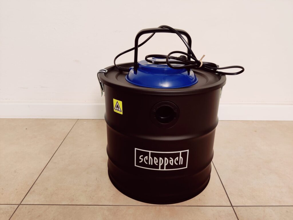 Scheppach GKS20 Aschesauger von vorne