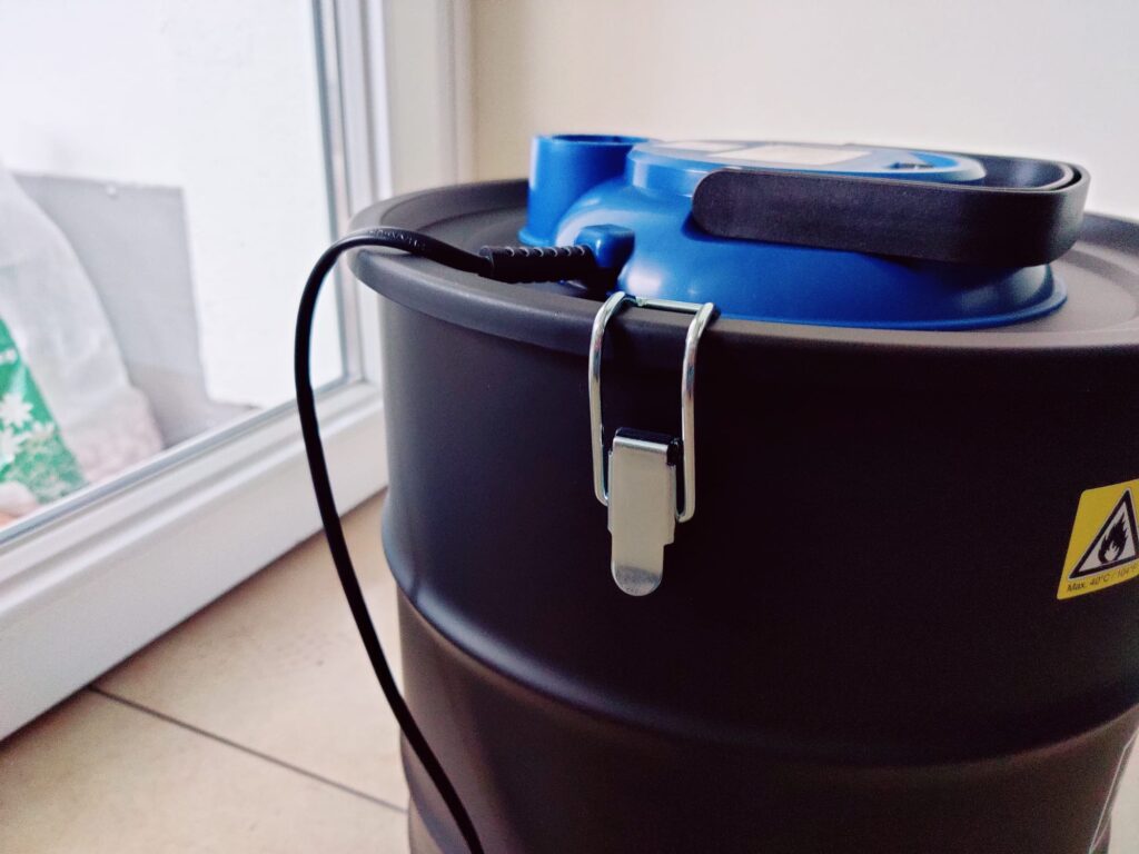 Scheppach GKS20 Aschesauger Behälterklemme