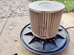 Navaris Aschesauger Vorfilter nach Nutzung