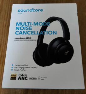 soundcore by Anker Q30 Noise-Cancelling-Kopfhörer Verpackung