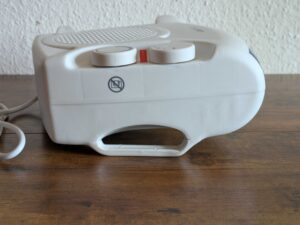 Bedienfeld des Clatronic HL3838 Heizlüfters horizontal