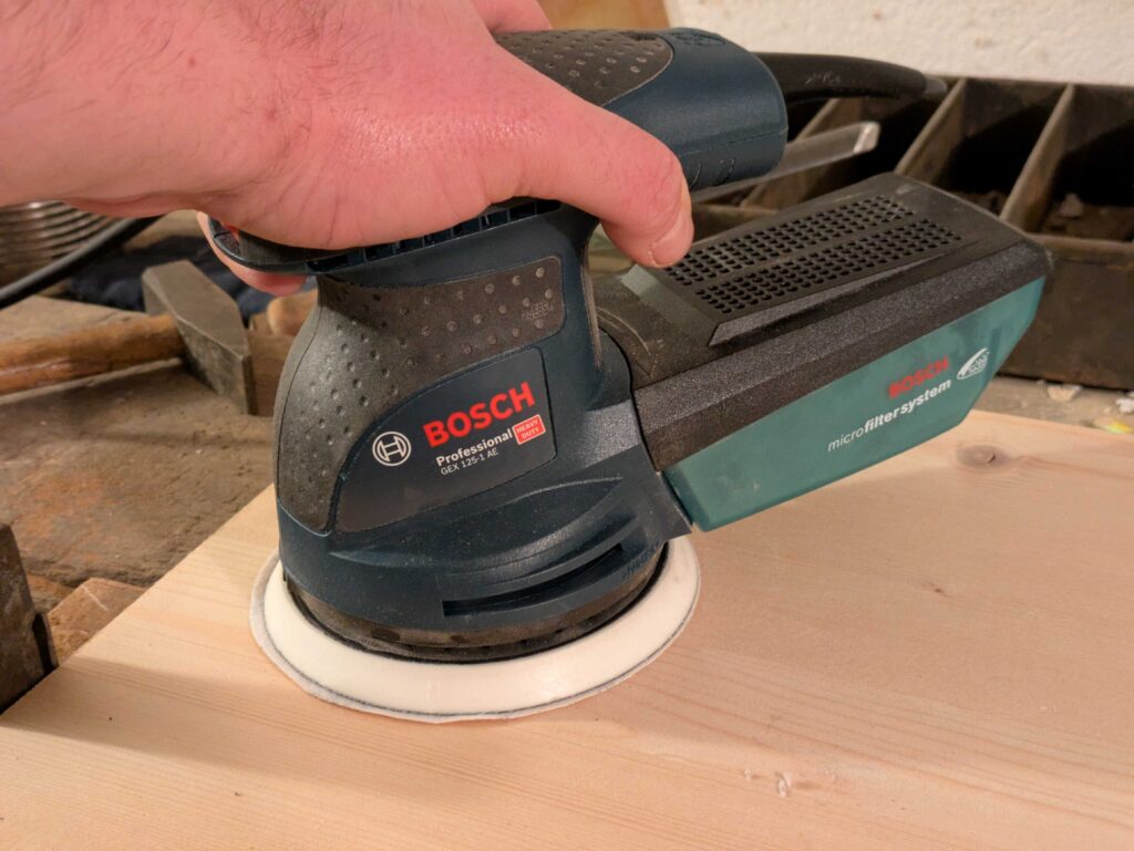 Bosch Professional GEX 125-1 AE Exzenterschleifer (5)
