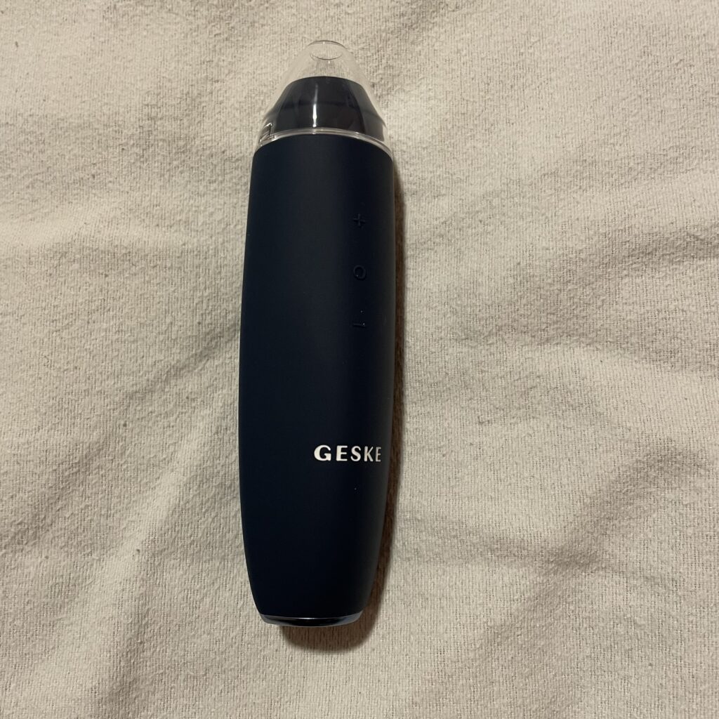 GESKE MicroDermabrasion Blackhead Remover 7-in-1 Porenreiniger