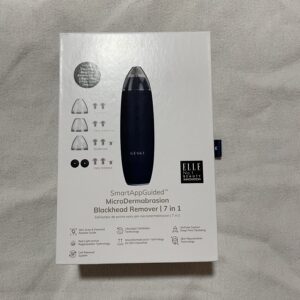 GESKE MicroDermabrasion Blackhead Remover 7-in-1 Porenreiniger Karton