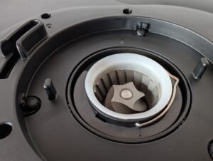 Krups KM8328 Grind Aroma Kaffeemaschine mit Mahlwerk Ansicht Mahlwerk