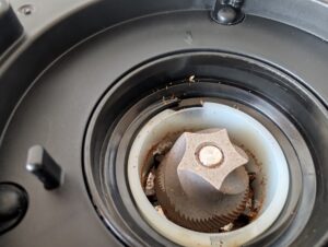 Krups KM8328 Grind Aroma Kaffeemaschine mit Mahlwerk Detail2