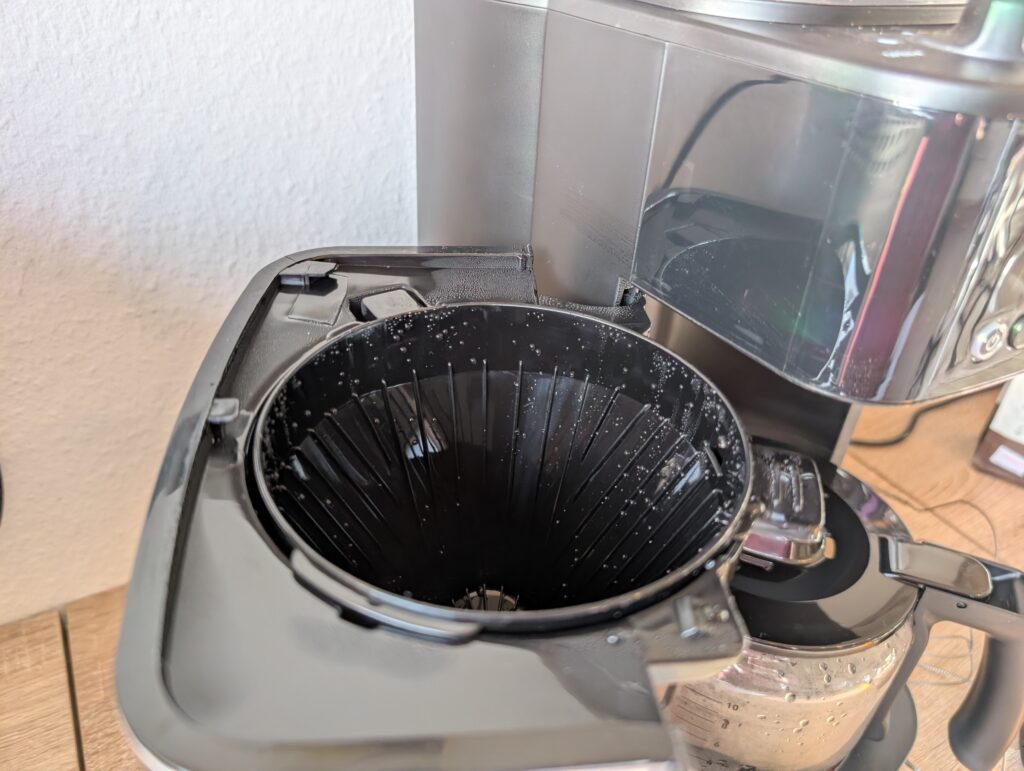 Krups KM8328 Grind Aroma Kaffeemaschine mit Mahlwerk Filterhalter