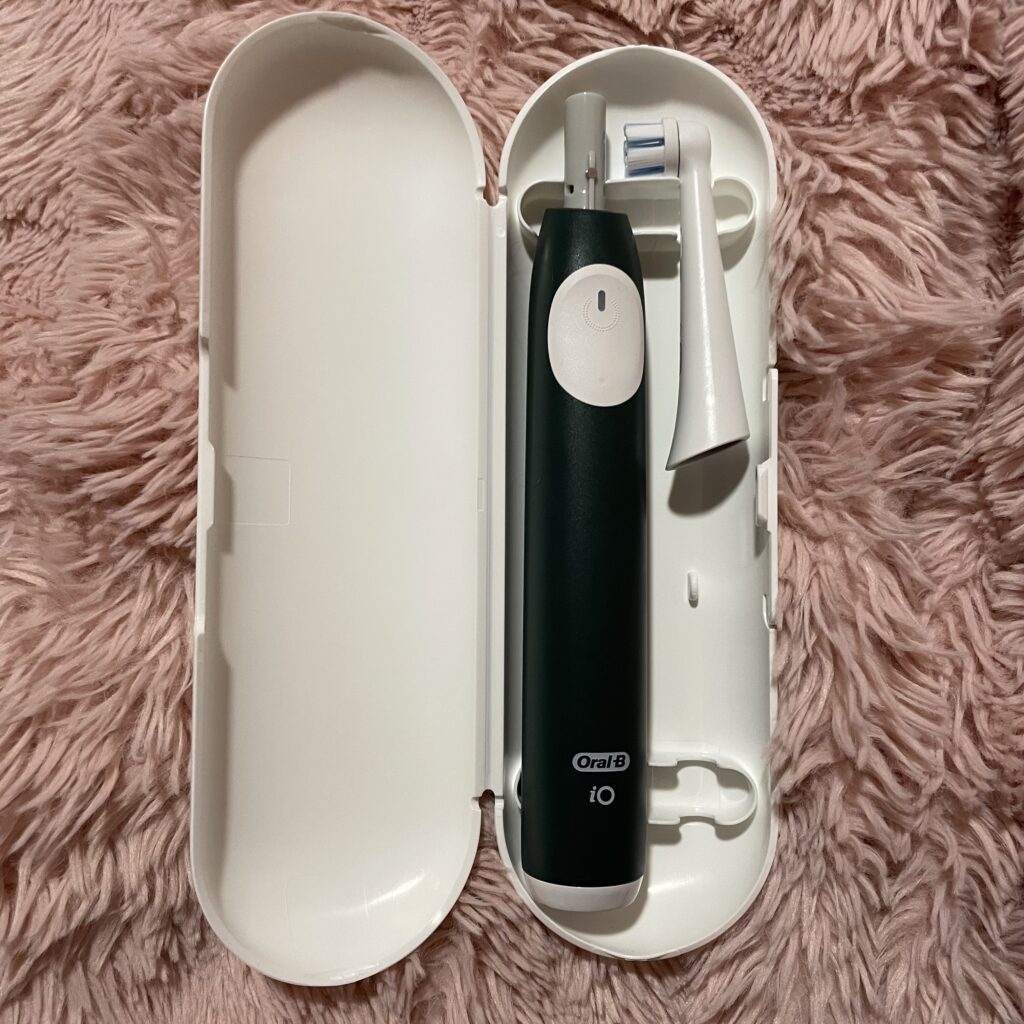 Oral-B iO Series 2 Zahnbürste im Etui