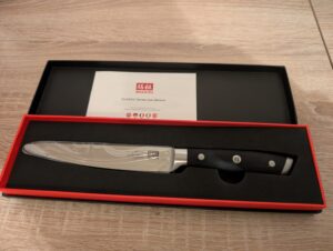 SHAN ZU Japanisches Kochmesser Box geöffnet