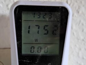 Stromverbrauch des Clatronic HL3838 Heizlüfters in der zweiten Heizstufe