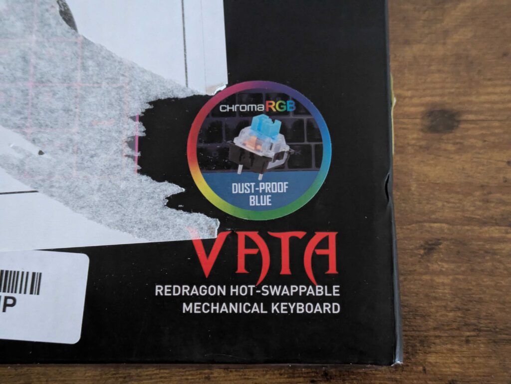 Verpackung der Redragon K580 VATA Gaming-Tastatur von oben Nahansicht