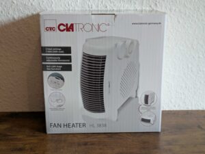 Verpackung des Clatronic HL3838 Heizlüfters von hinten (2)