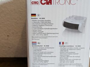 Verpackung des Clatronic HL3838 Heizlüfters von links in der Nahansicht