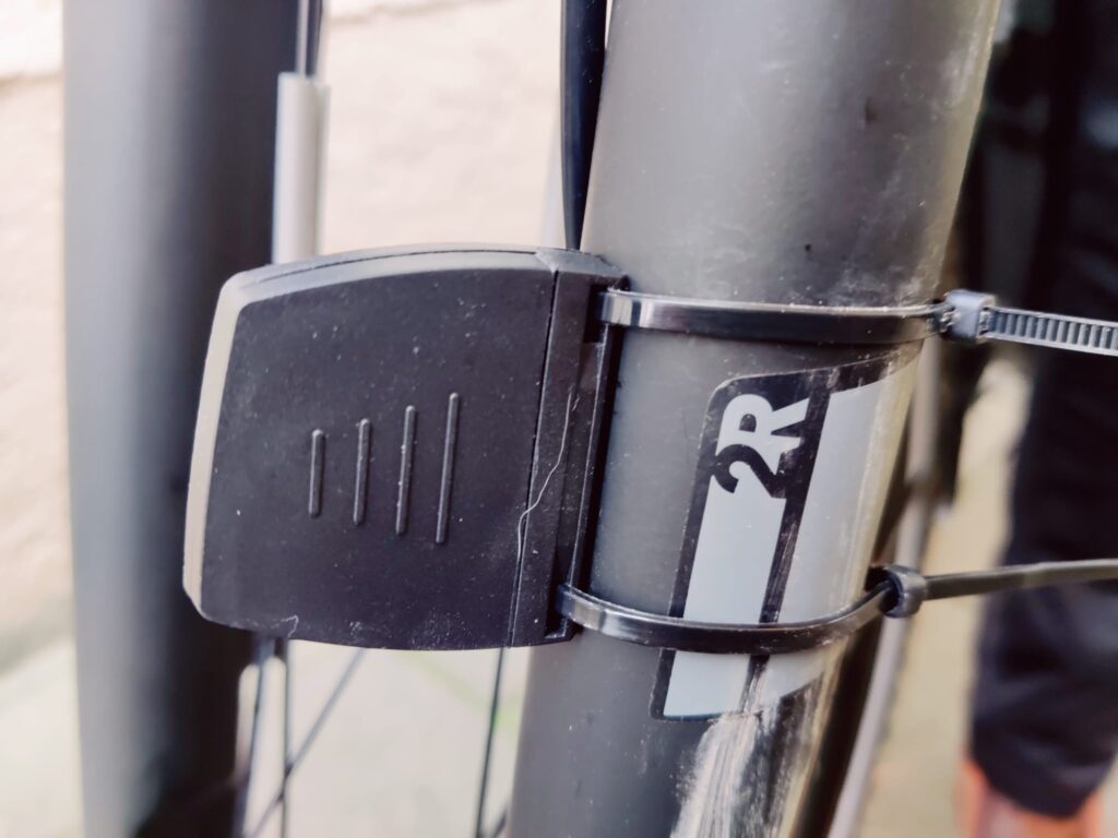 SPGOOD YS-858 Fahrradcomputer Sensor an Gabel montiert