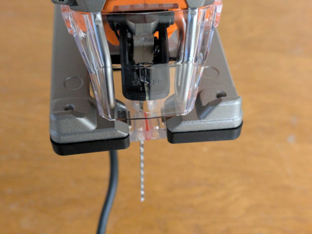 AEG PST 500 Stichsäge mit Sägeblatt von vorne