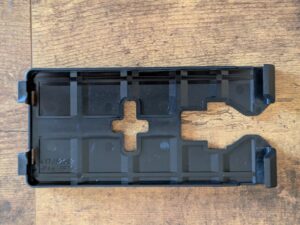 Abnehmbarer Schuh der Makita 4351 FCTJ Stichsäge von oben