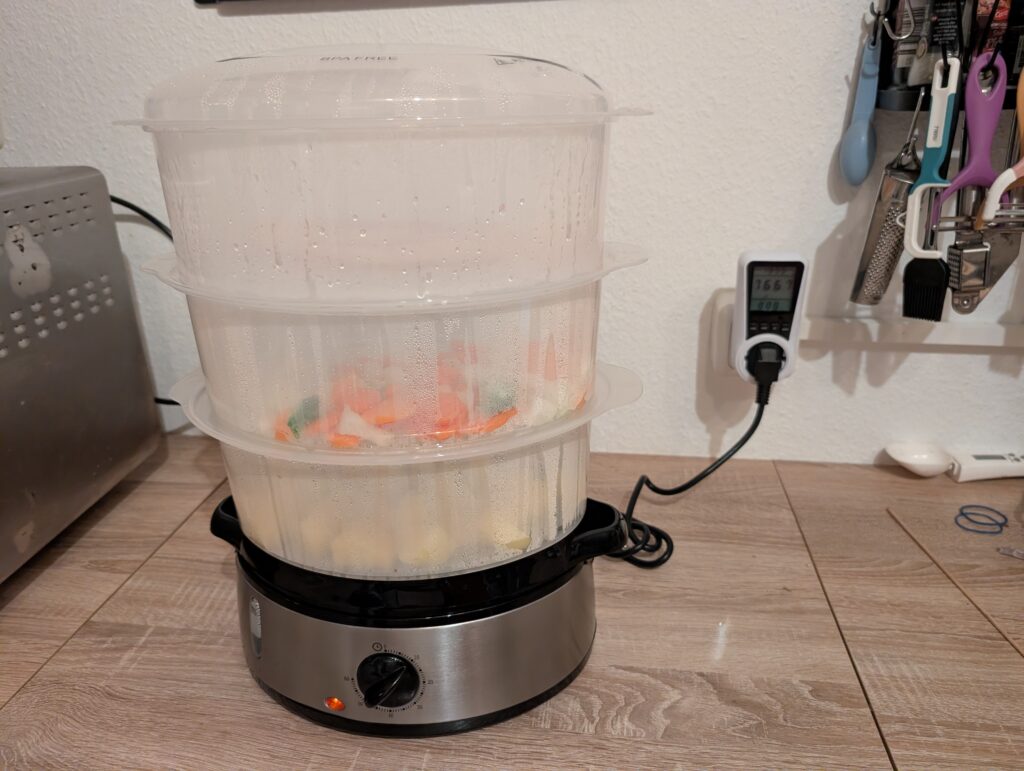 Aigostar-Dampfgarer mit drei Garbehältern