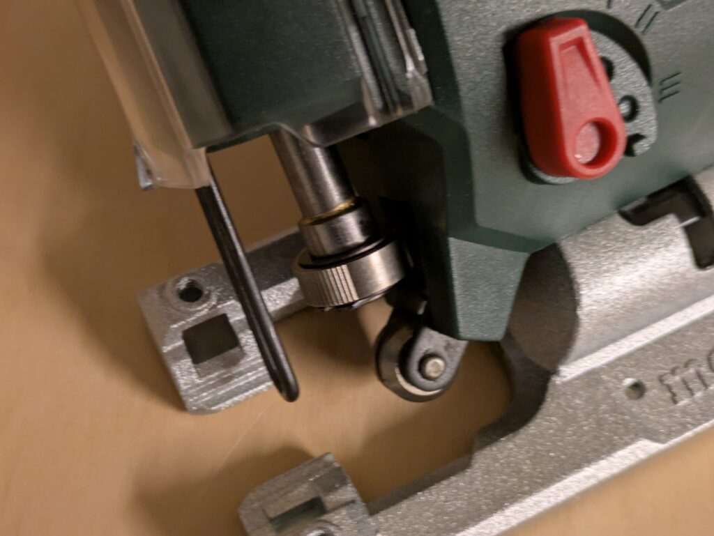 Angewinkelte Metabo STEB 65 Quick Stichsäge