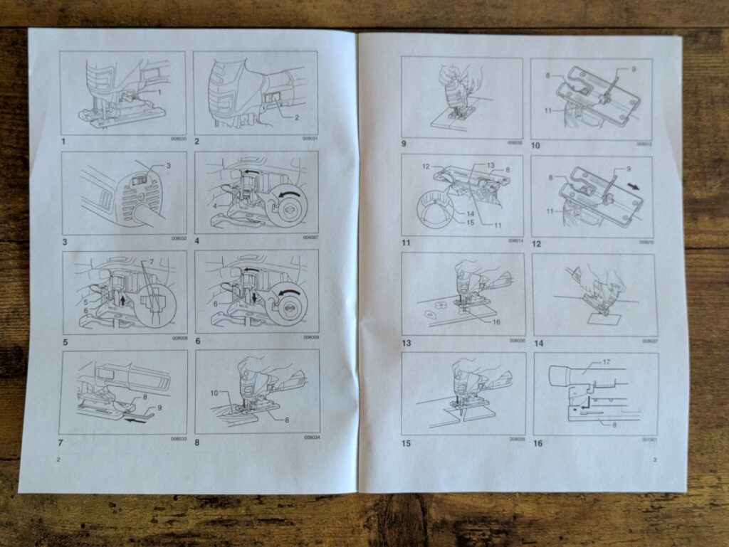 Anleitung der Makita 4351 FCTJ Stichsäge geöffnet