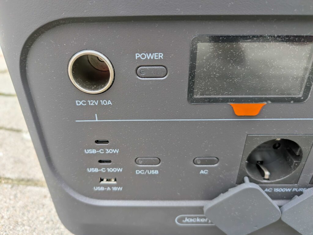 Anschlüsse der Jackery 1000 v2 Powerstation