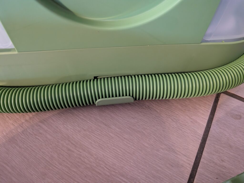 BISSELL Little Green Waschsauger Schlauchhalterung mit Schlauch