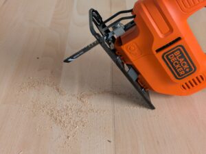 BLACK+DECKER KS501-QS Stichsäge Actionbild