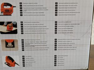 BLACK+DECKER KS501-QS Stichsäge Verpackung von hinten, Nahansicht