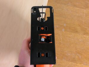 BLACK+DECKER KS501-QS Stichsäge von unten mit Sägeblatt