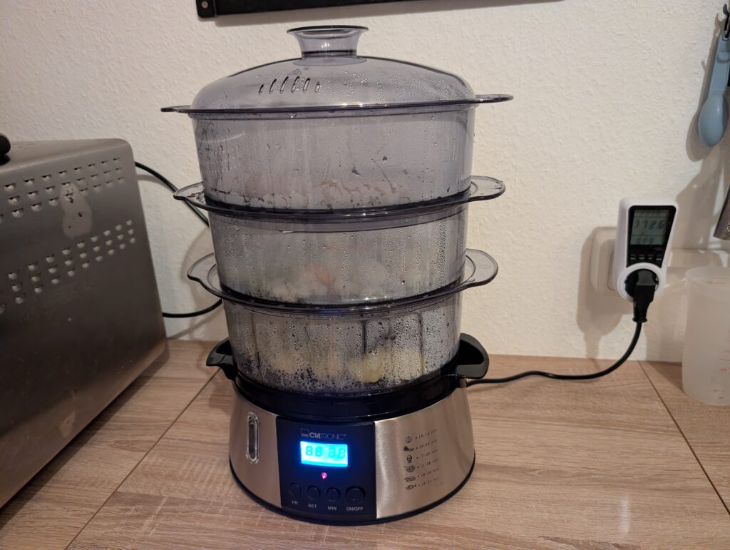 Clatronic DG 3547 Dampfgarer mit drei Garbehältern