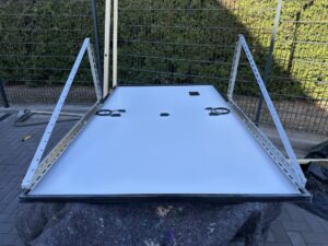 EcoFlow-STREAM-Balkonkraftwerk-Solarmodul-von-hinten-1024x768