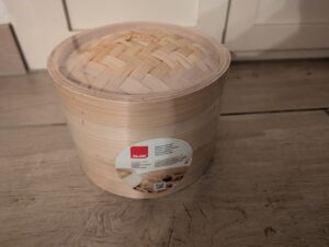 Ibili-Bambus-Dampfgarer mit Etikett