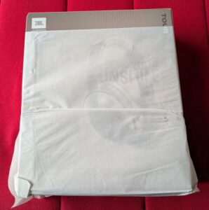 JBL Tour One M3 Noise-Cancelling-Kopfhörer Verpackung