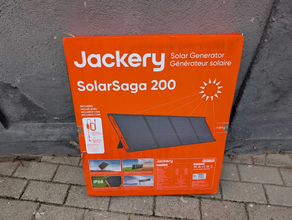 Jackery 1000 v2 Powerstation Solarpanels verpackt
