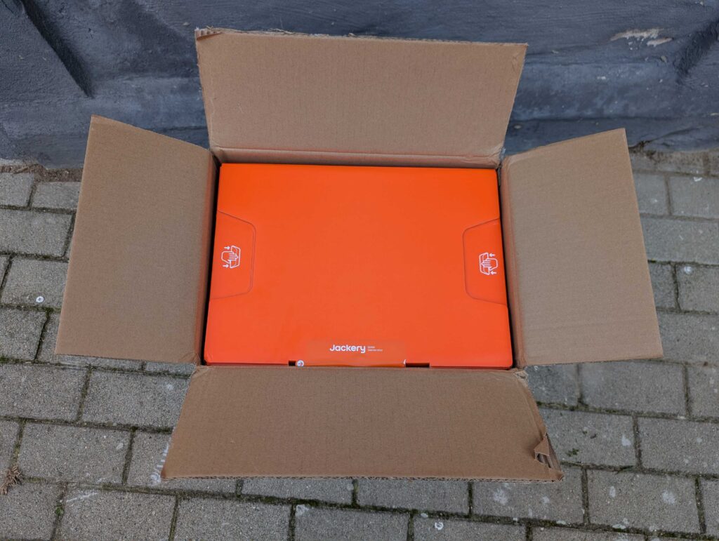 Jackery 1000 v2 Powerstation geöffnet