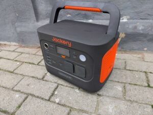 Jackery 1000 v2 Powerstation von vorne (2)