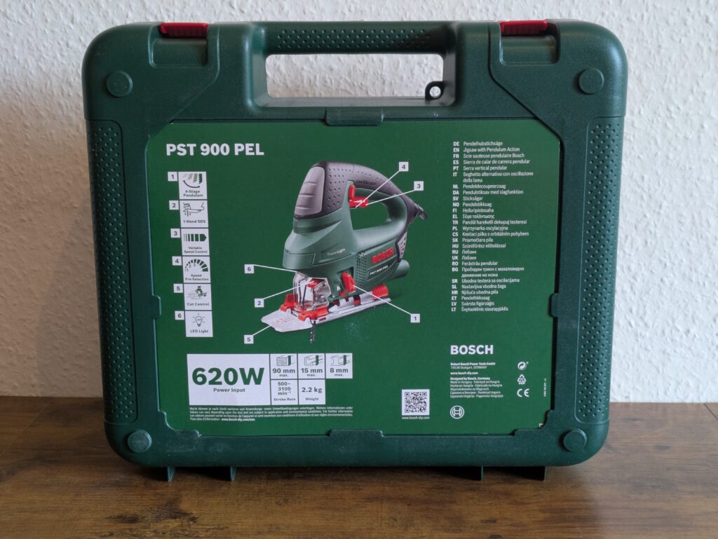 Koffer der Bosch PST 900 PEL Stichsäge von vorne