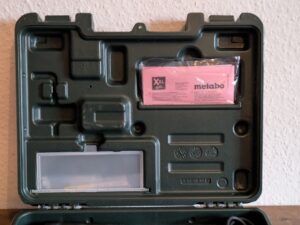 Koffer der Metabo STEB 65 Quick Stichsäge obere Hälfte