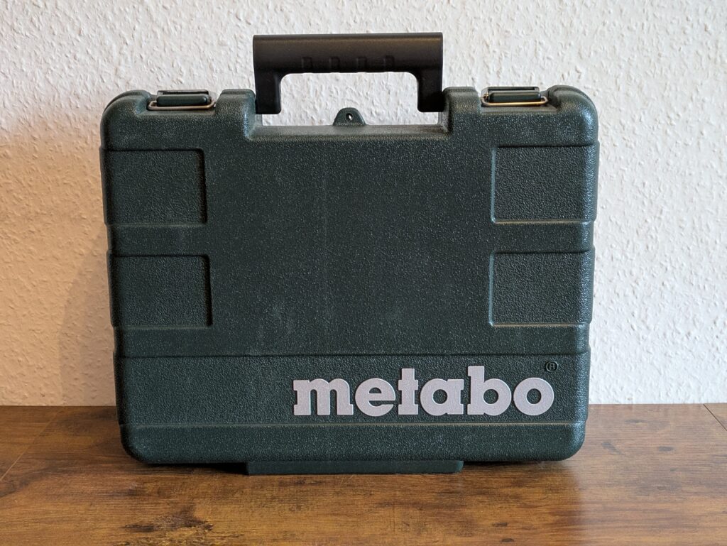 Koffer der Metabo STEB 65 Quick Stichsäge von hinten