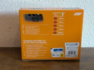 Ladegerätverpackung der WORX Nitro WX542 Stichsäge von hinten