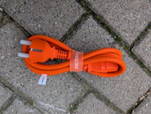Ladekabel der Jackery 1000 v2 Powerstation