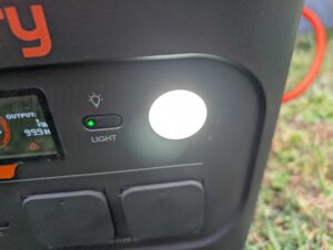 Licht der Jackery 1000 v2 Powerstation