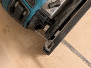 Makita 4351 FCTJ Stichsäge in der Nahansicht