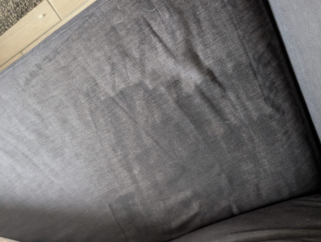 Scheppach SprayVac20 Waschsauger Wasserverteilung auf Polster