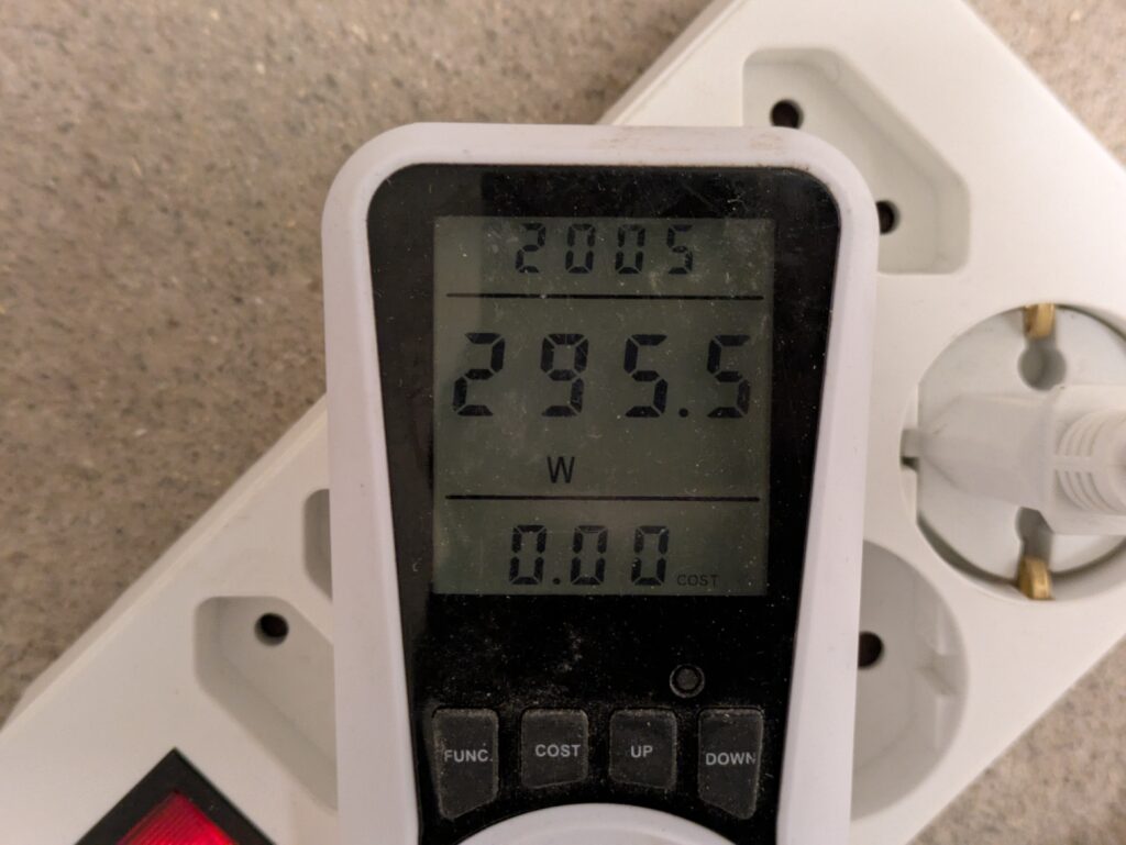 Stromverbrauch der Bosch PST 900 PEL Stichsäge