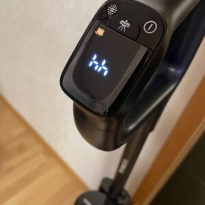 Tineco Floor One S7 Hartbodenreiniger an der Ladestation