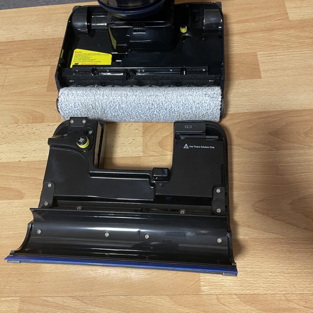 Tineco Floor One S7 Hartbodenreiniger geöffnet