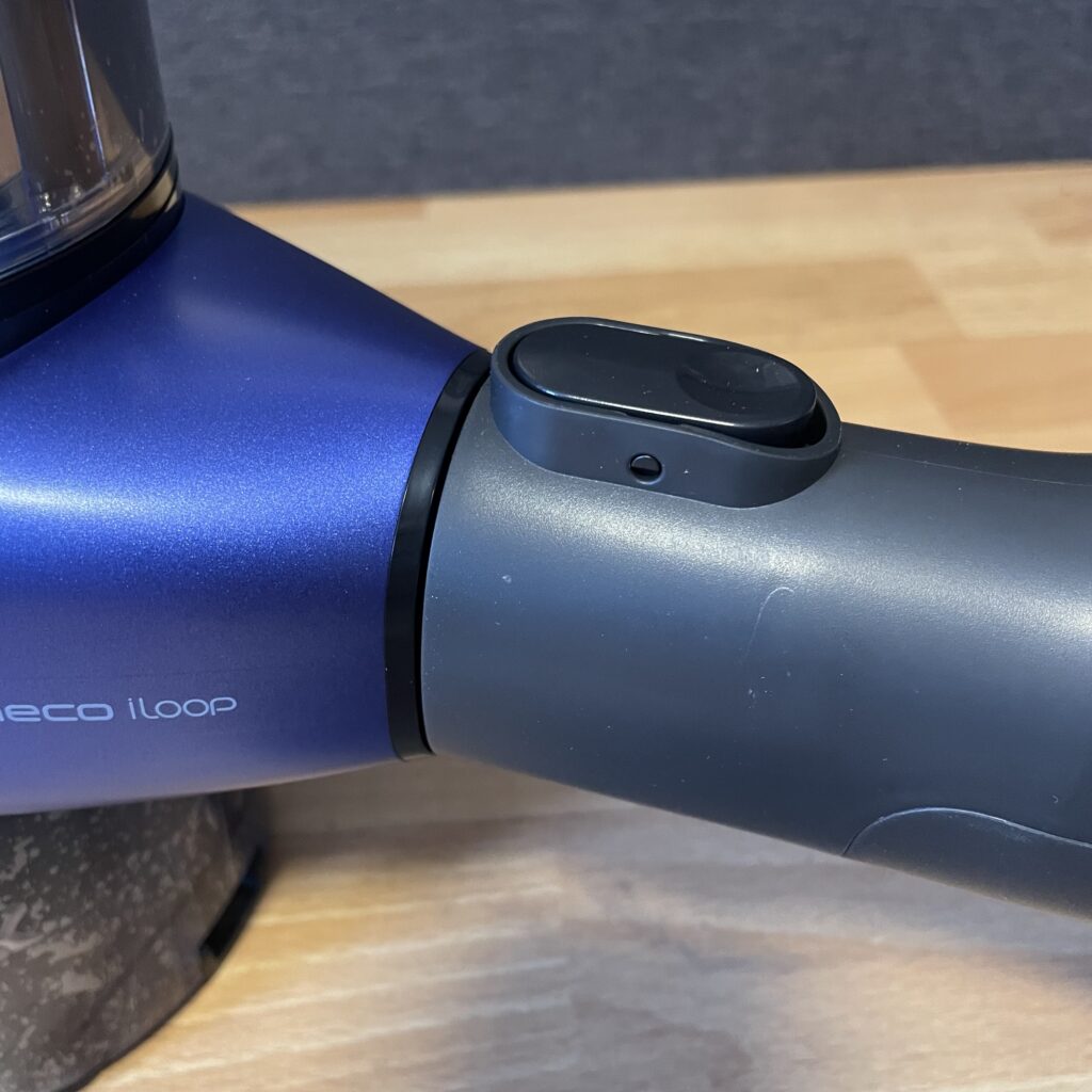 Tineco Pure One S50 Pro Akku-Staubsauger Entriegelung